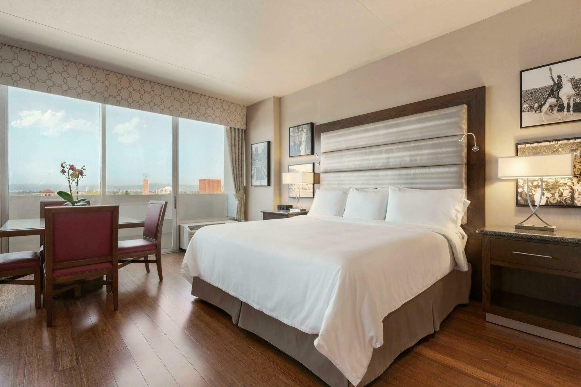 Usc Hotel Los Angeles Ngoại thất bức ảnh