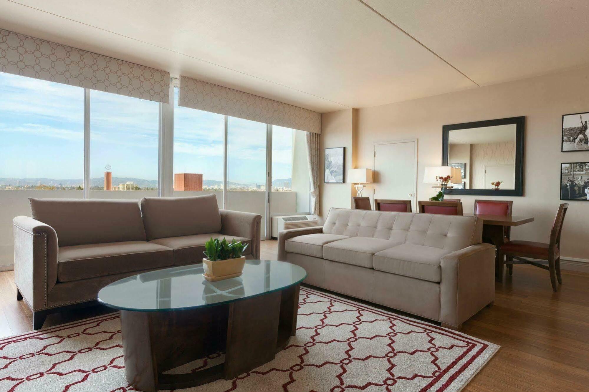 Usc Hotel Los Angeles Ngoại thất bức ảnh