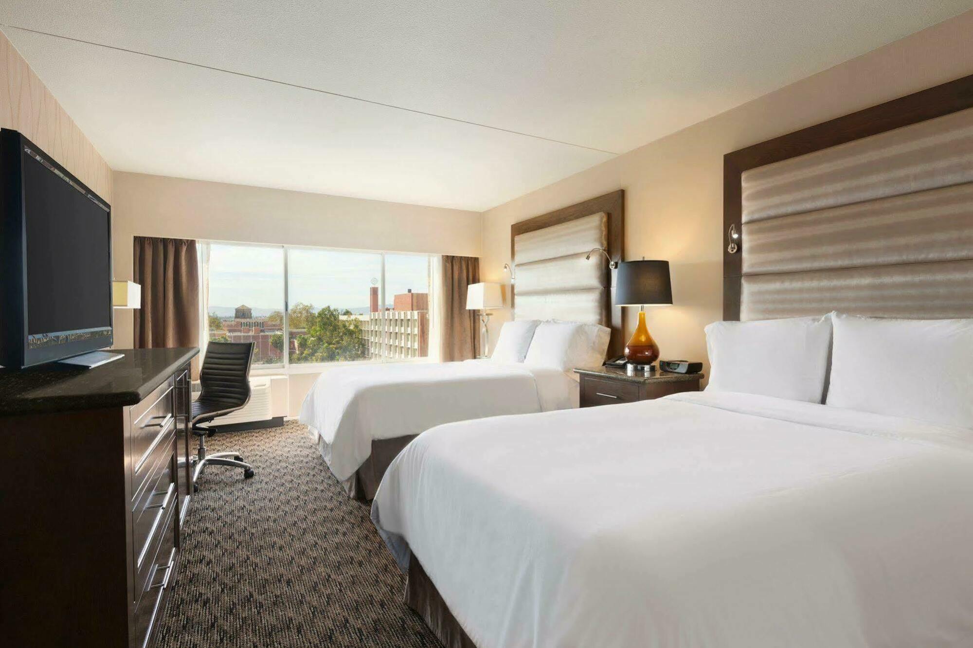 Usc Hotel Los Angeles Ngoại thất bức ảnh